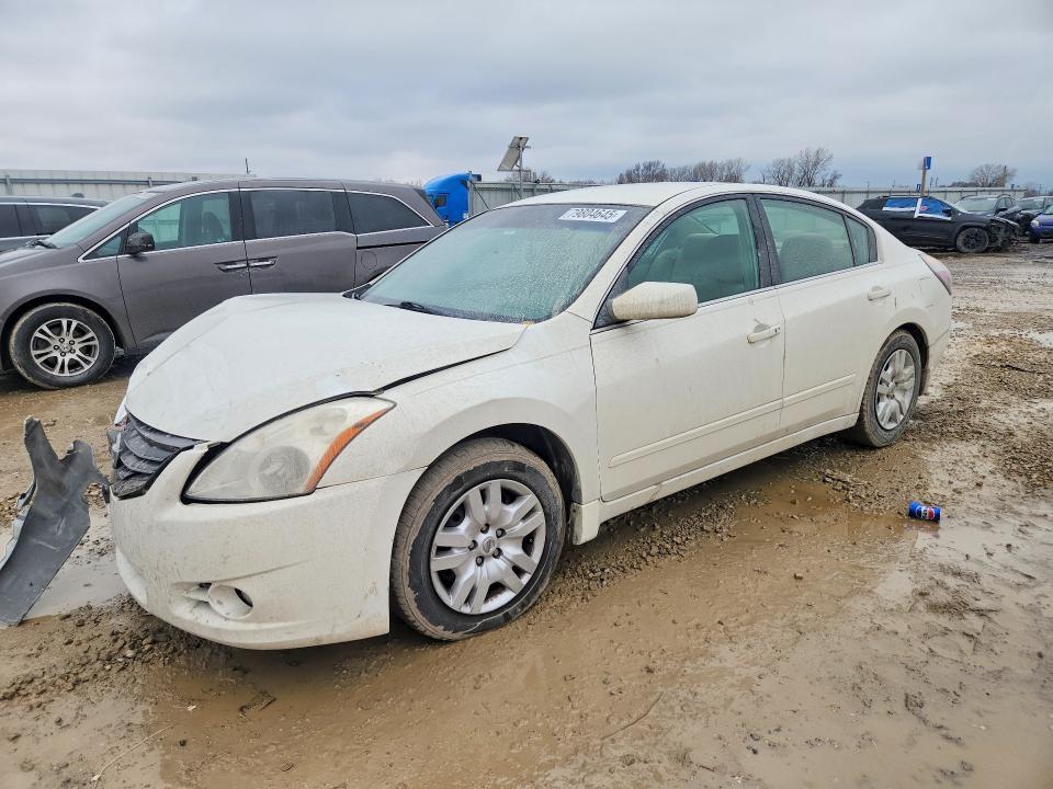 2010 Niss Altima 2.5