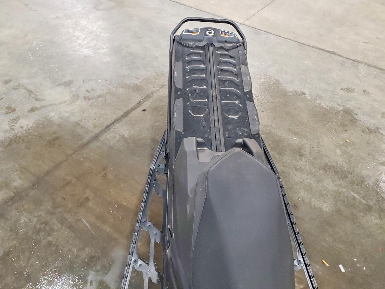 2021 Skidoo Summit SP E-TEC 850