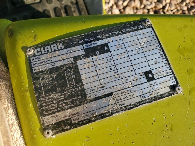 2012 Clark Construction Equipment