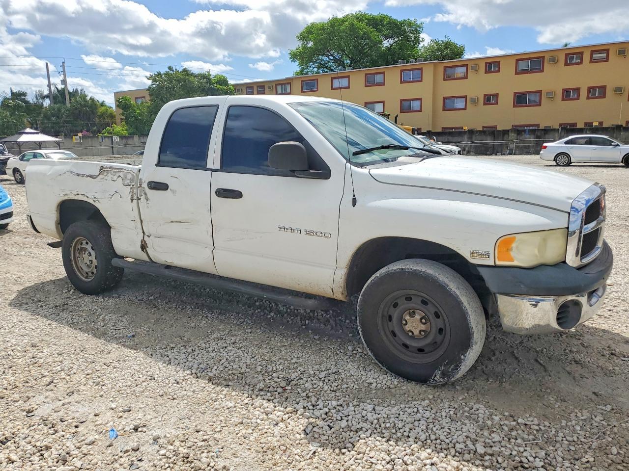 2004 Dodge RAM 1500 ST