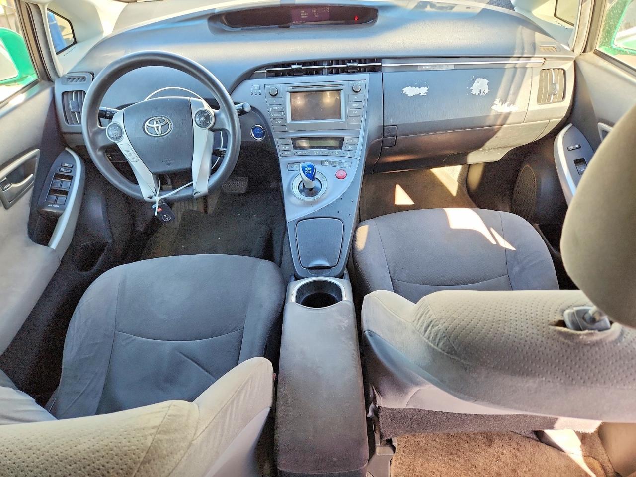 2014 Toyota Prius two