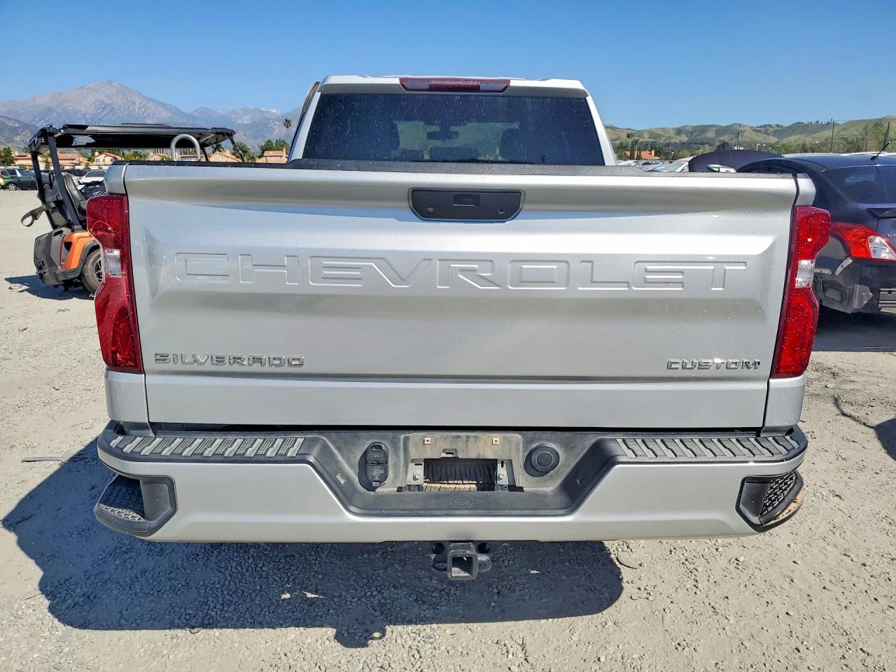 2021 Chevrolet Silverado C1500 Custom