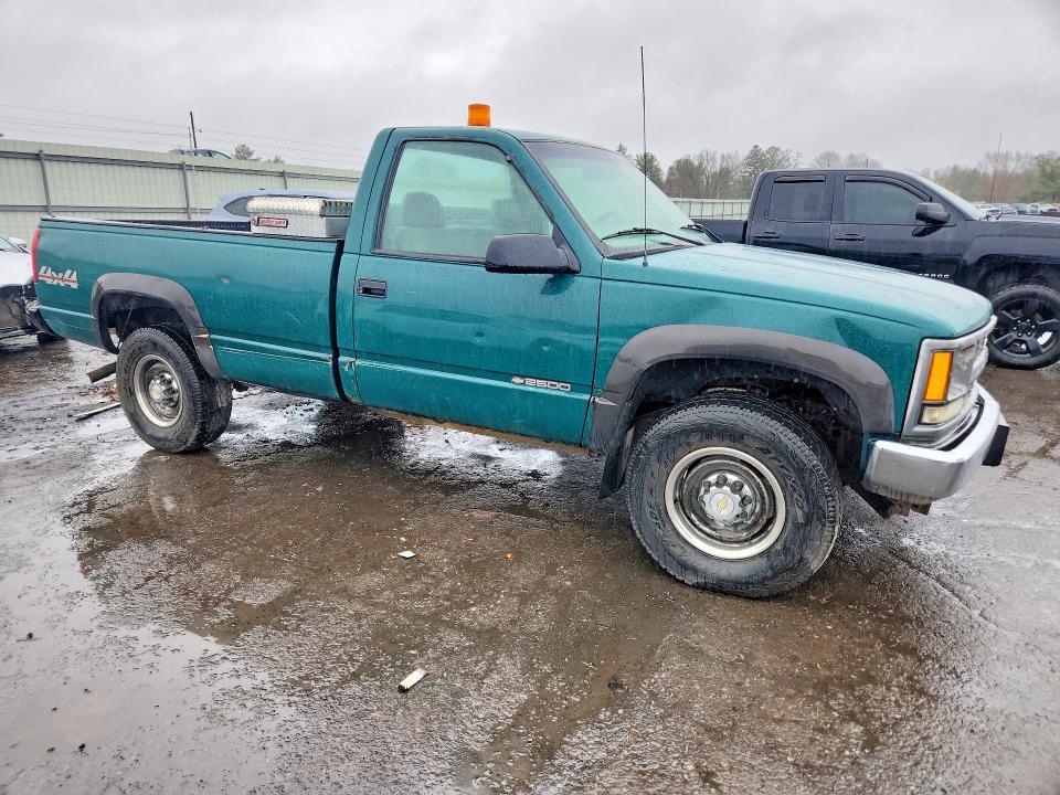 2000 Chevrolet GMT-400 K2500