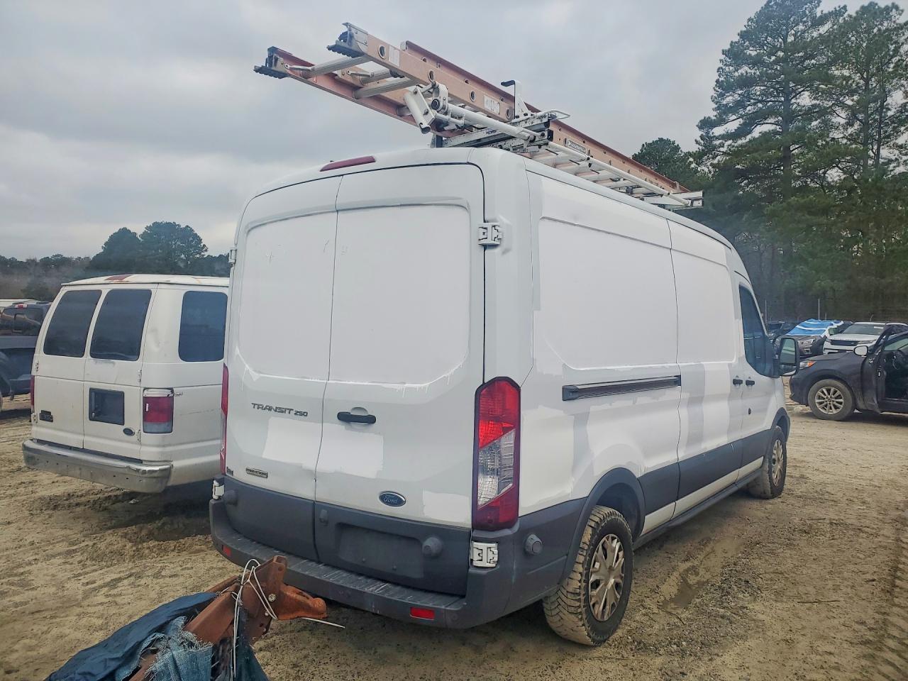2016 Ford Transit T-Delivery Van