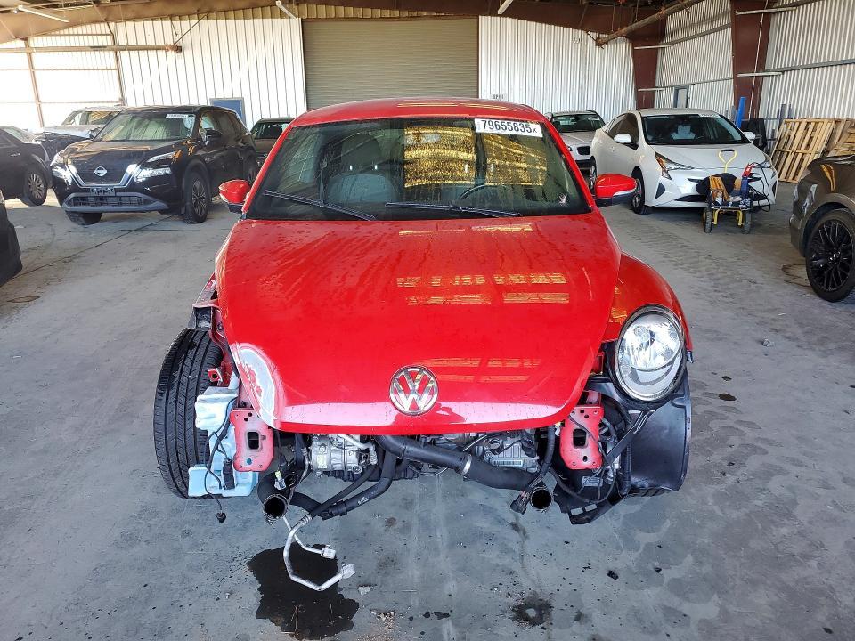 2019 Volkswagen Beetle s