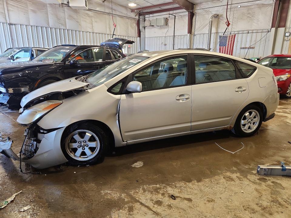 2004 Toyota Prius Base