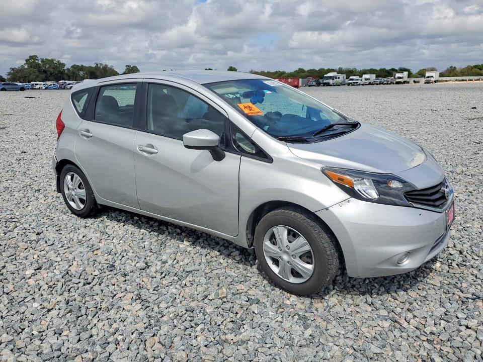 2016 Nissan Versa Note s Plus