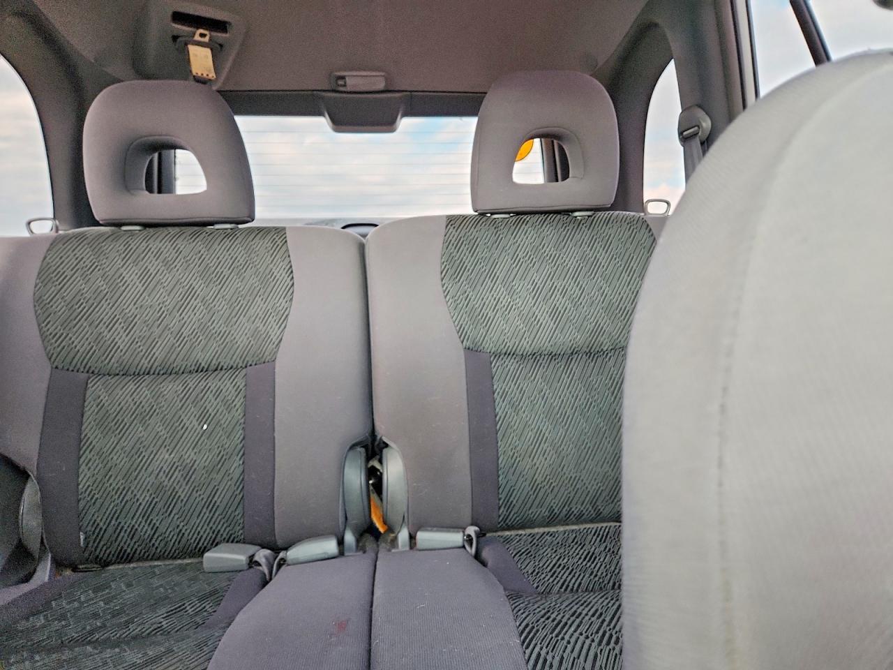 2003 Toyota Rav4 Base