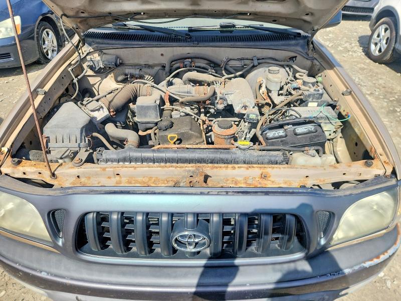 2001 Toyota Tacoma Base