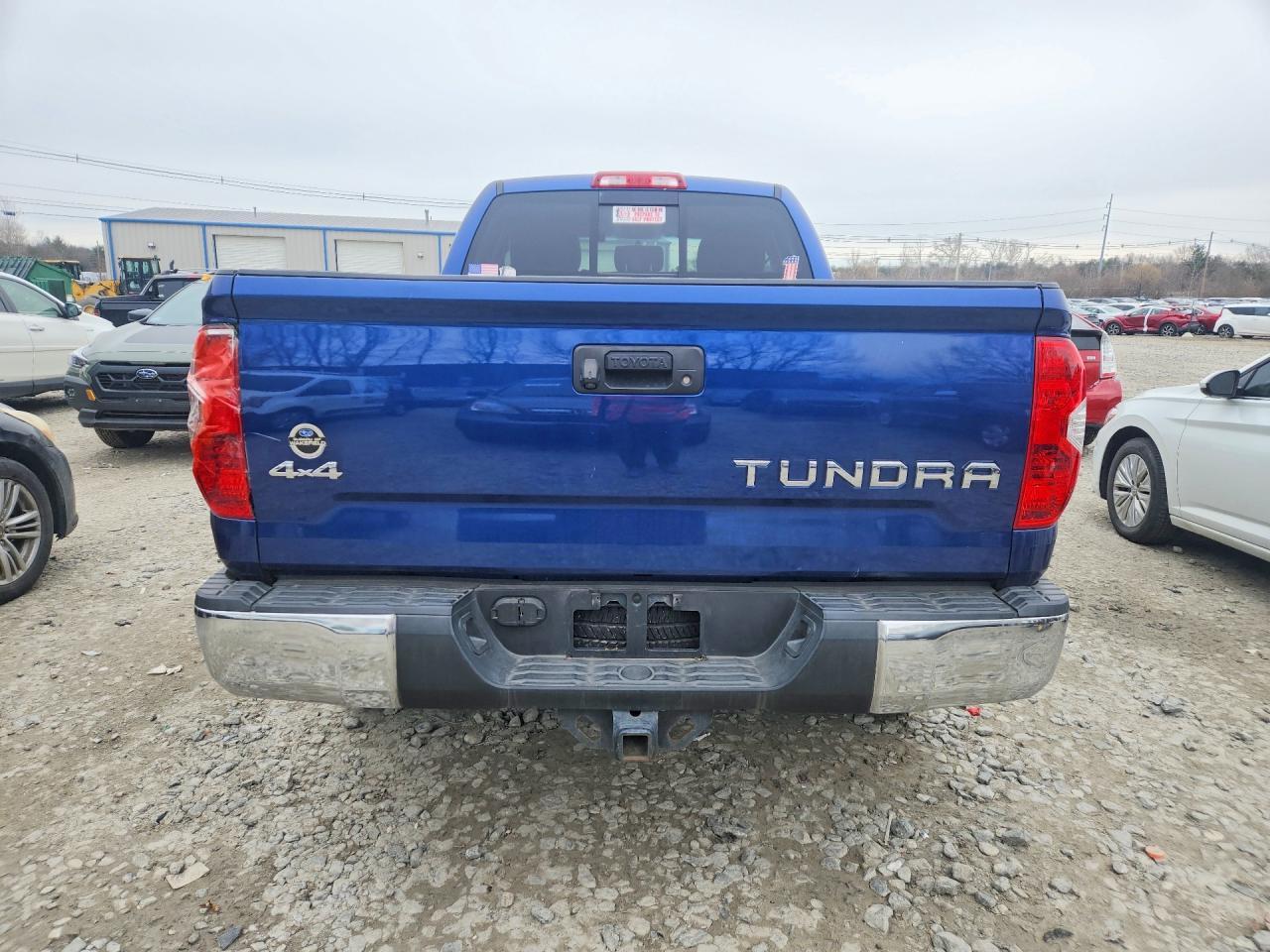 2014 Toyota Tundra SR5