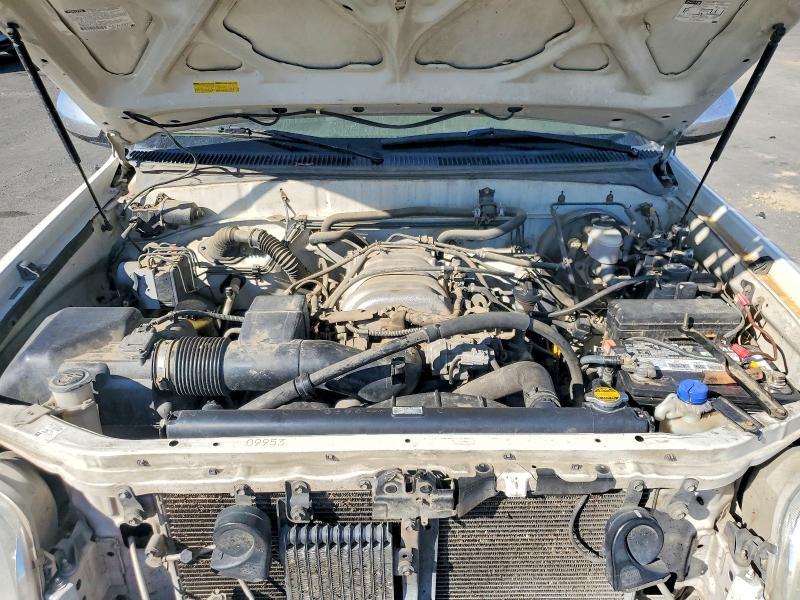 2002 Toyota Tundra SR5 V8