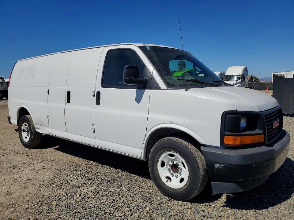2017 GMC Savana 2500 Cargo Delivery Van