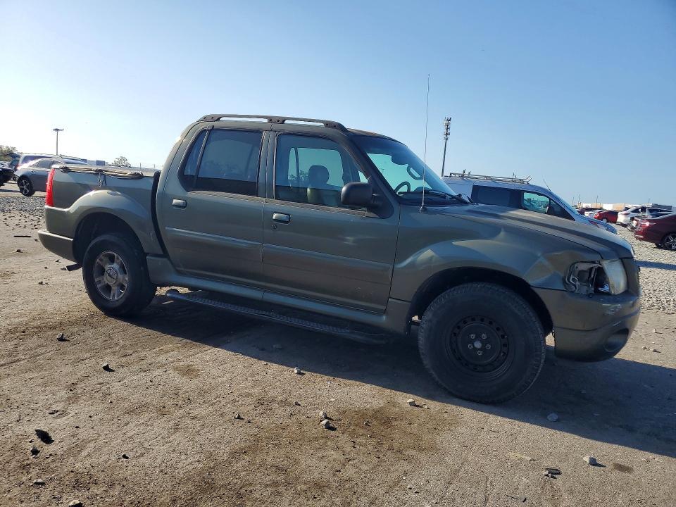 2004 Ford Explorer Sport Trac