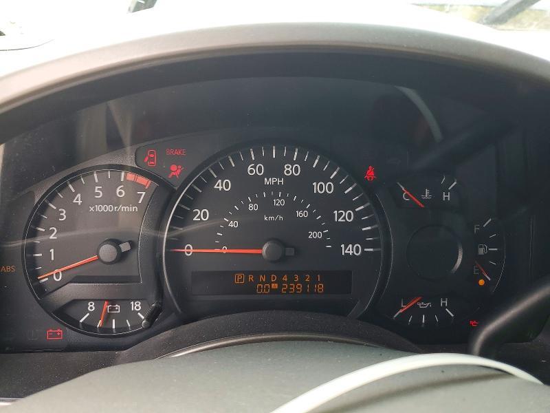 2004 Nissan Titan XE