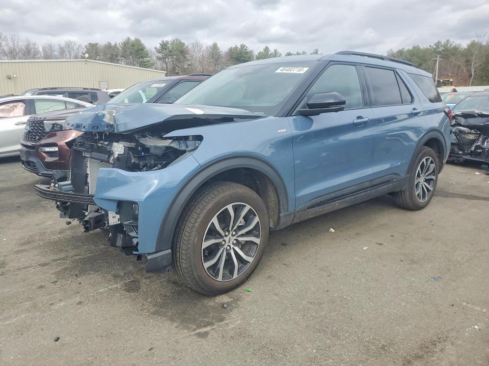 2026 Ford Explorer St-line