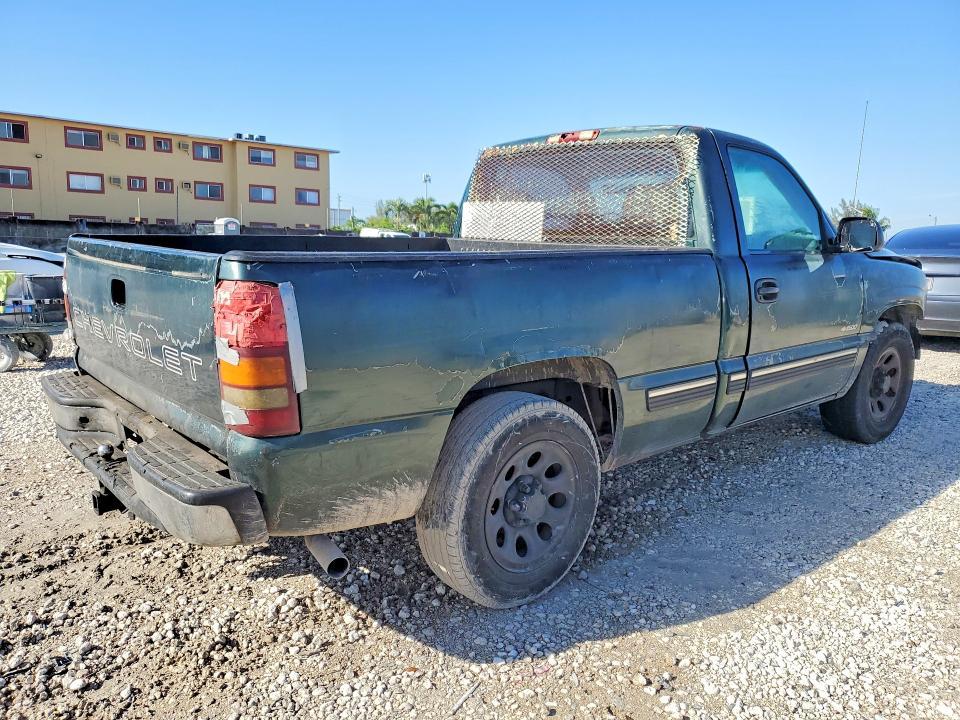 2001 Chevrolet Silverado C1500