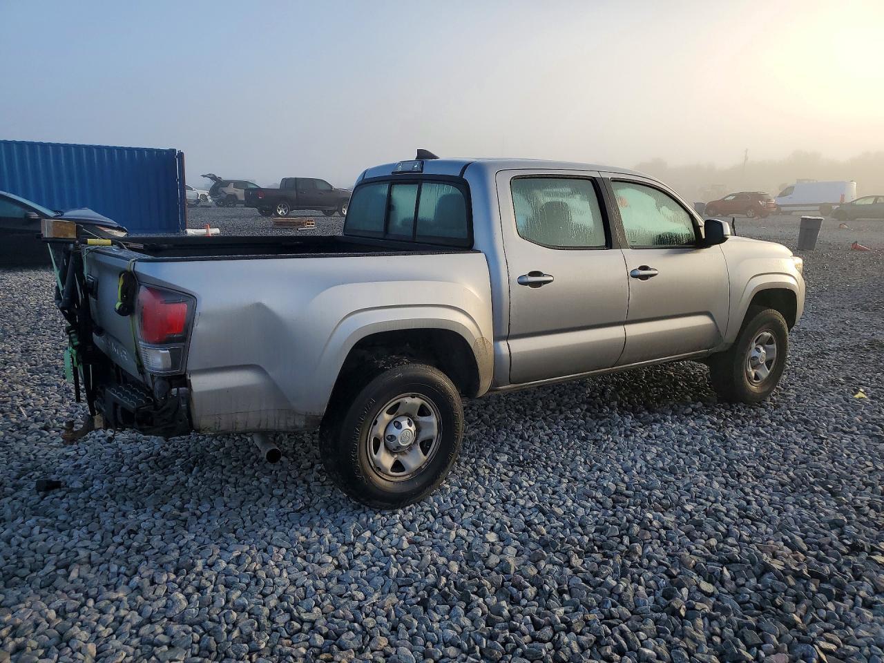 2018 Toyota Tacoma SR