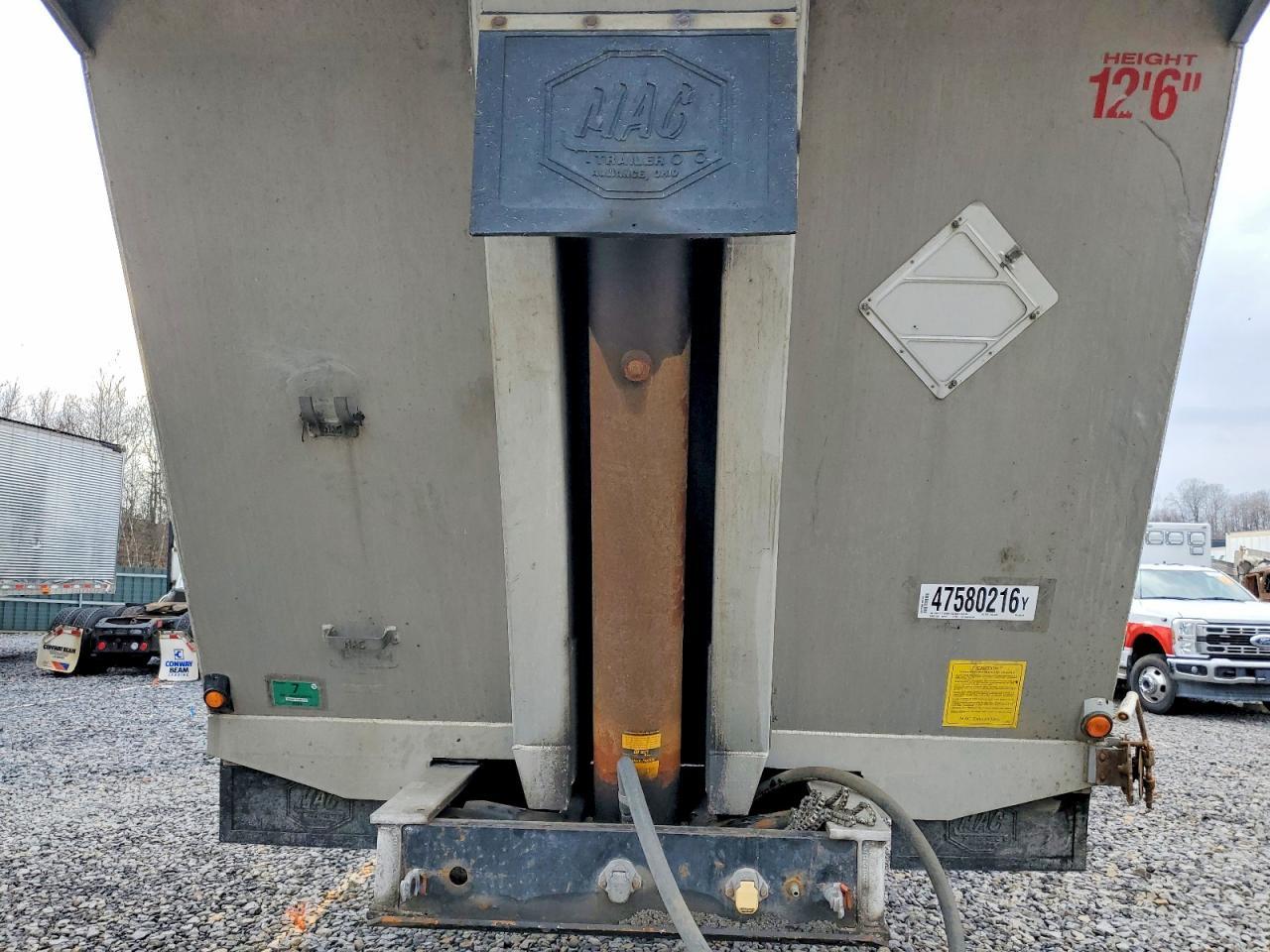 2002 Semi 2002 MAC END Dump Trailer