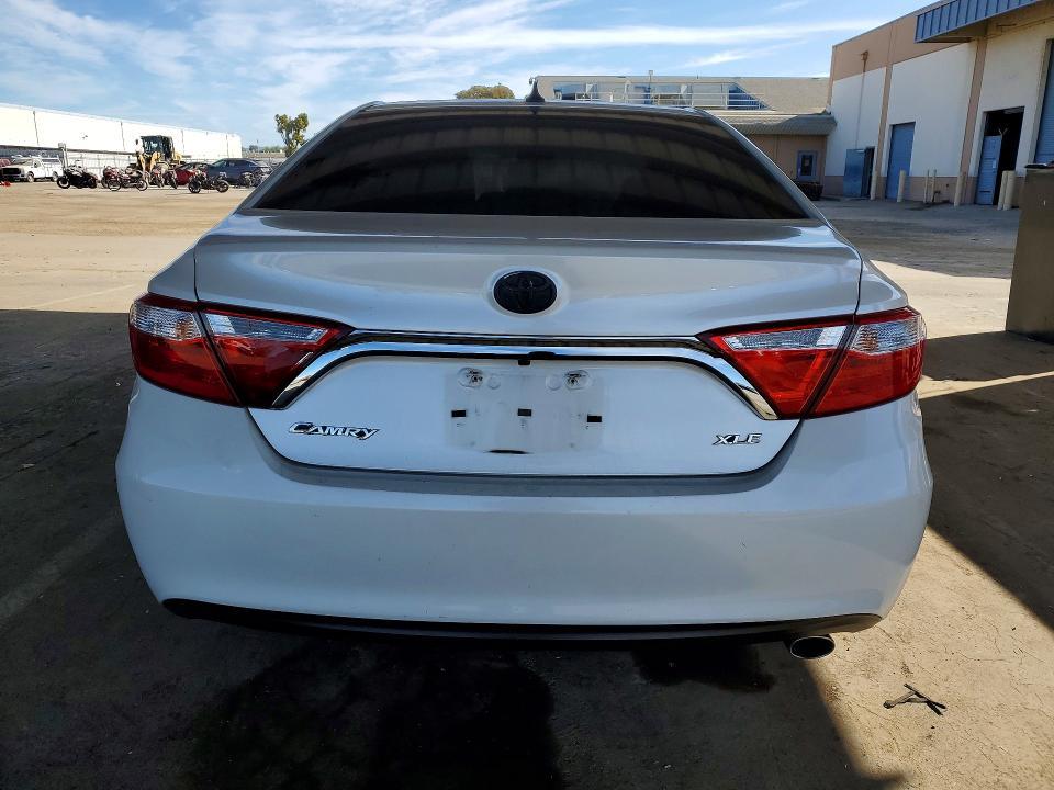 2017 Toyota Camry xle