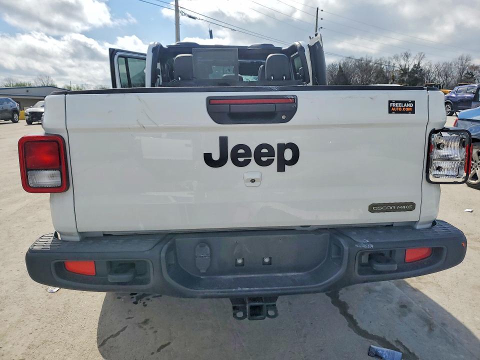 2023 Jeep Gladiator Sport