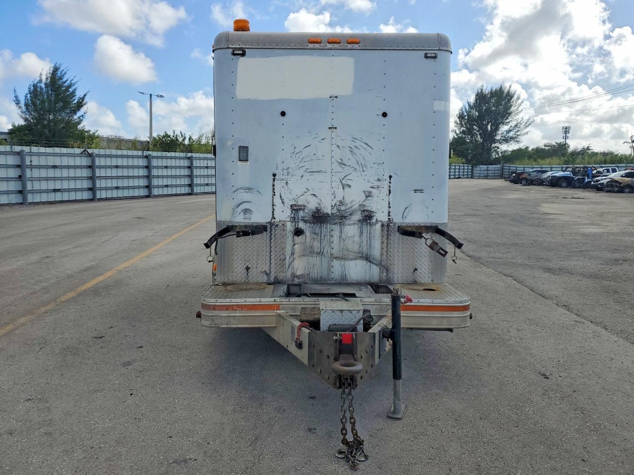 1999 Featherlite Fiber Optic Splicing Trailer