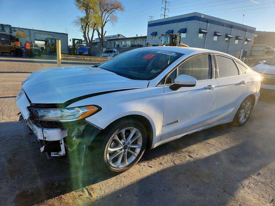 2019 Ford Fusion se