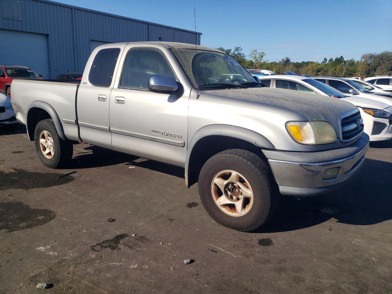 2002 Toyota Tundra SR5 V8