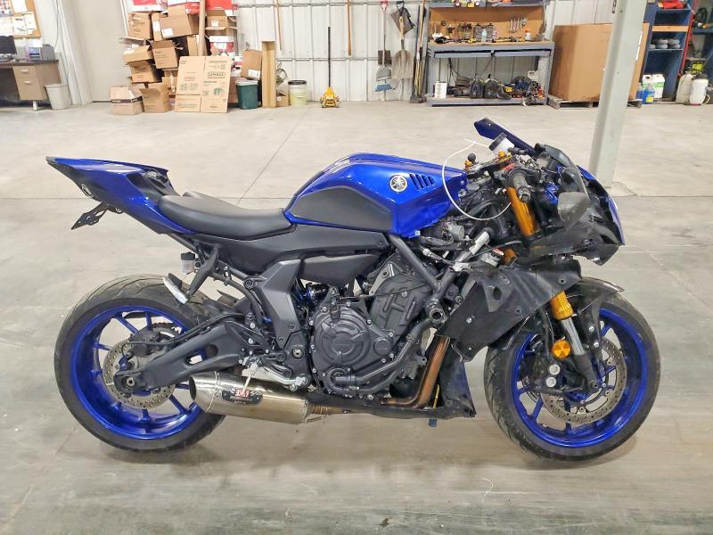 2025 Yama YZF