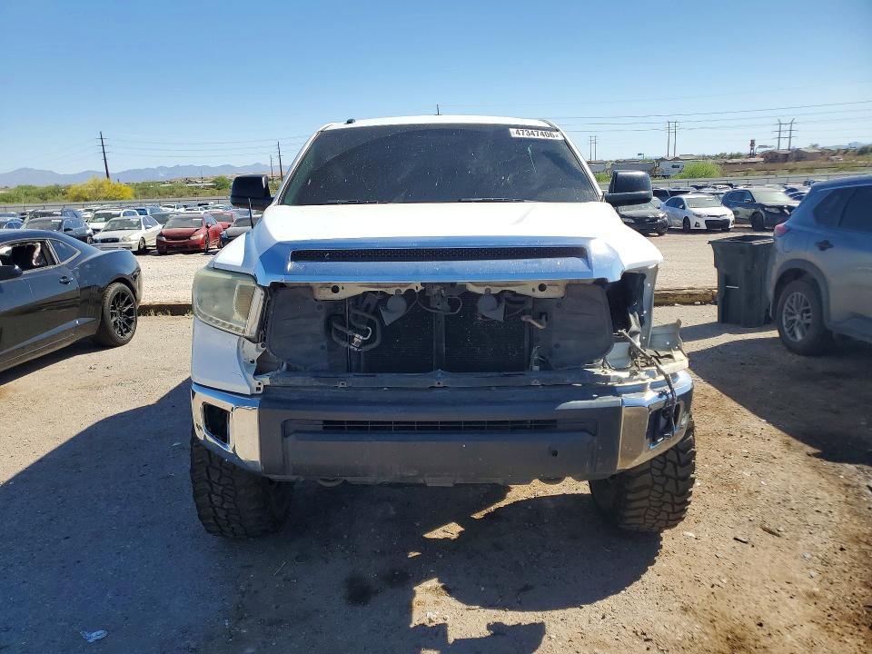 2014 Toyota Tundra SR5