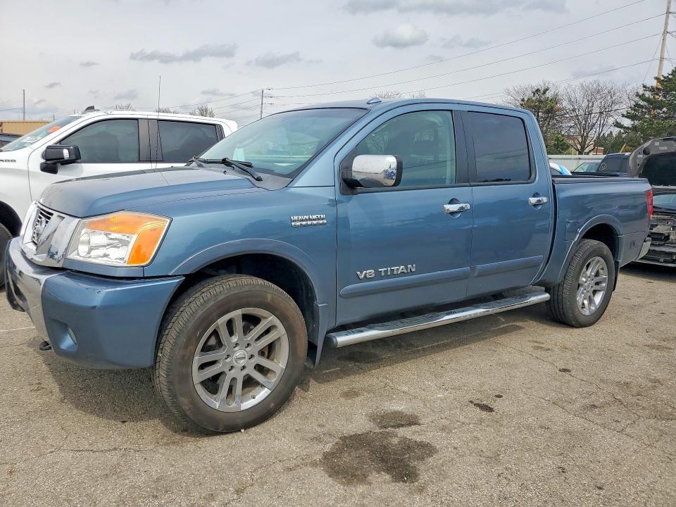 2011 Nissan Titan SV