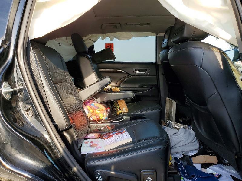 2016 Toyota Highlander Limited Platinum