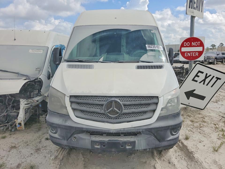 2015 Mercedes-Benz Sprinter 2500