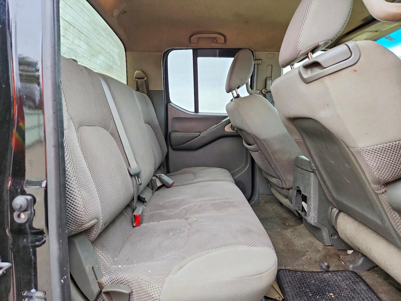 2010 Nissan Frontier SE V6