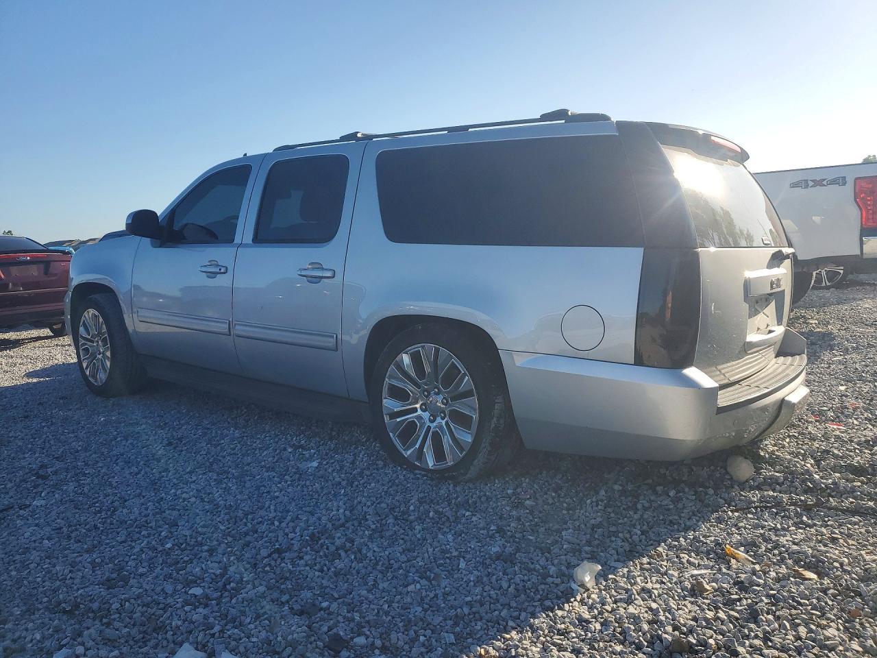2013 GMC Yukon xl C1500 slt