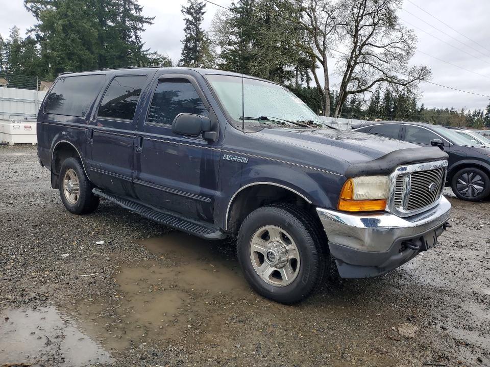 2000 Ford Excursion xlt