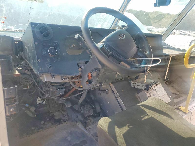 2020 Ford F59 Delivery Truck