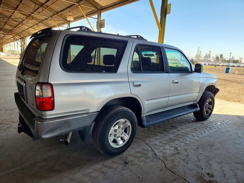 2002 Toyota 4runner SR5