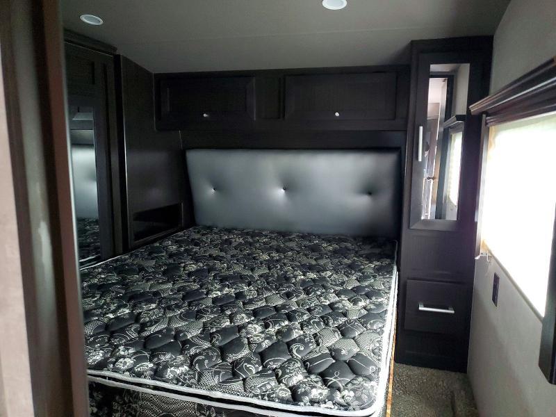2019 Eclipse Attitude-TOY Hauler Camper