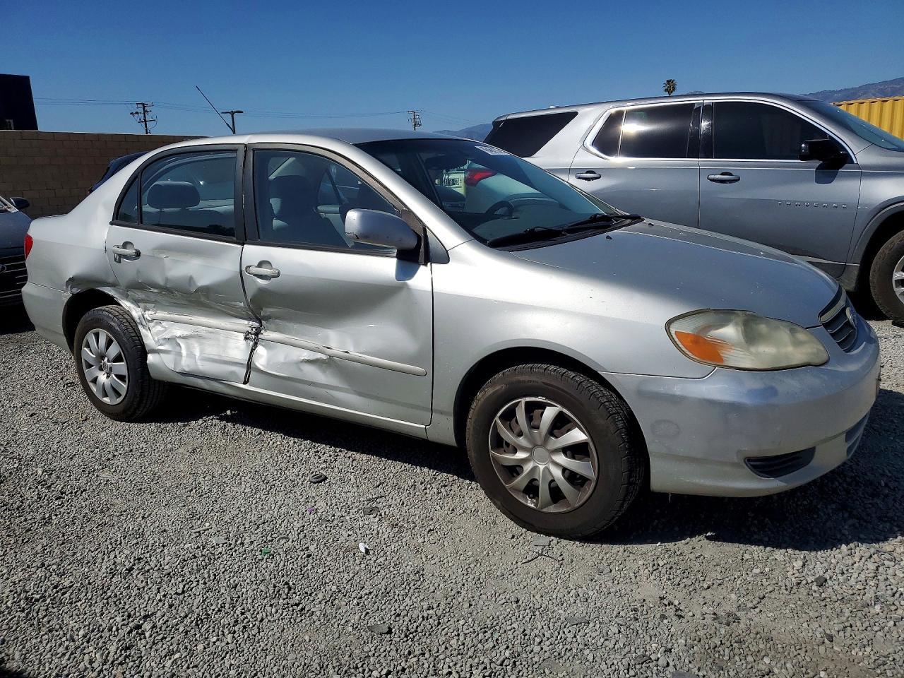2004 Toyota Corolla le