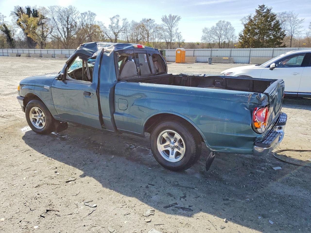 2000 Mazda B2500