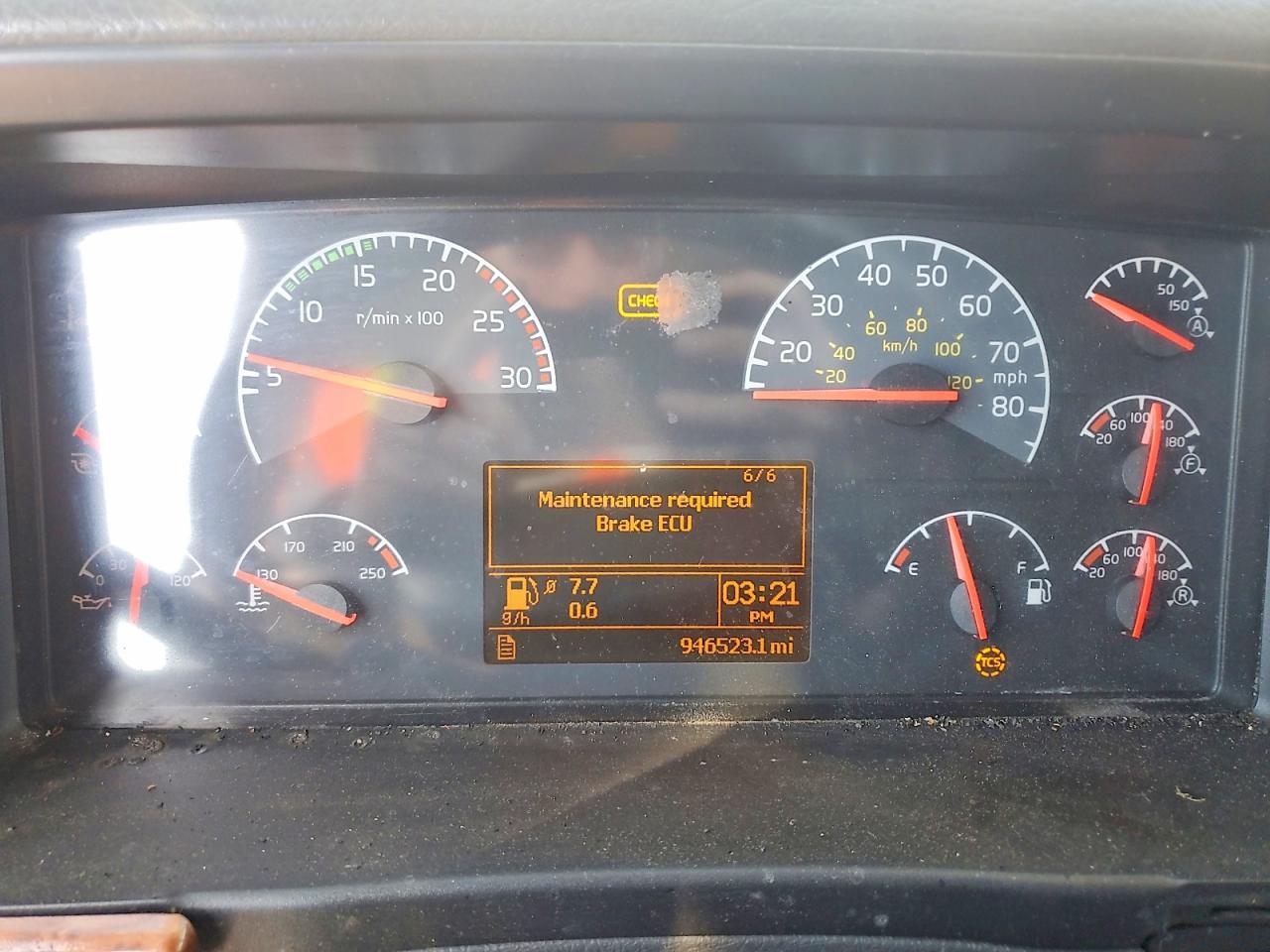 2007 Volvo VNL Semi Truck
