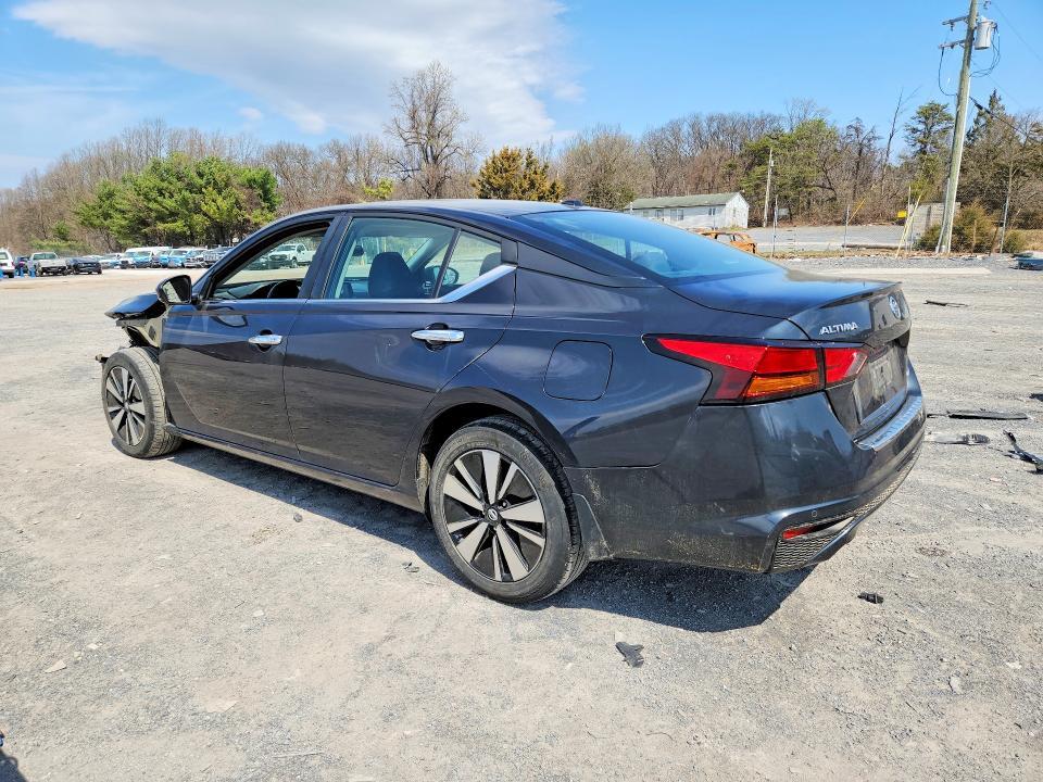 2021 Nissan Altima 2.5 sv