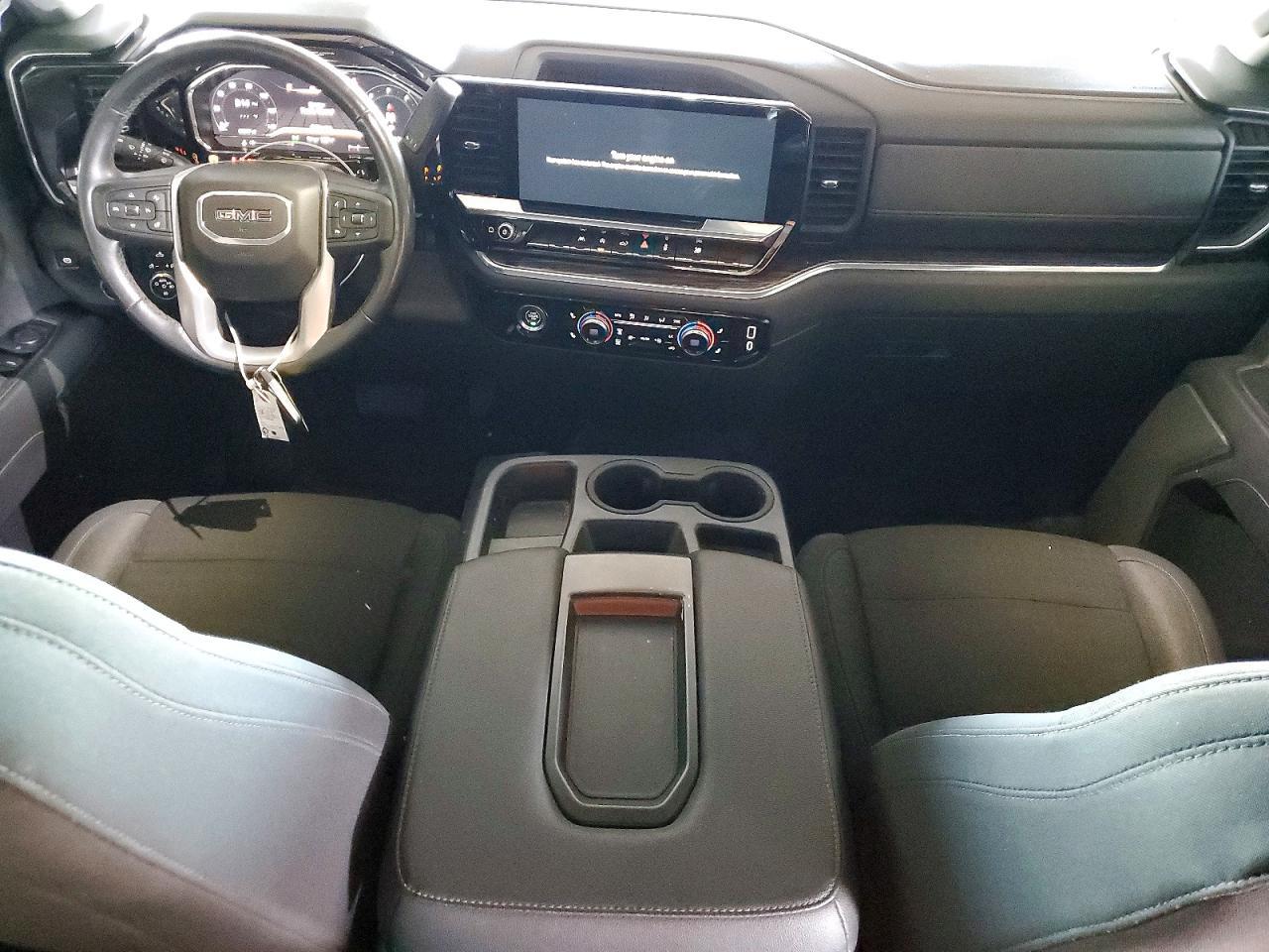 2022 GMC Sierra C1500 Elevation