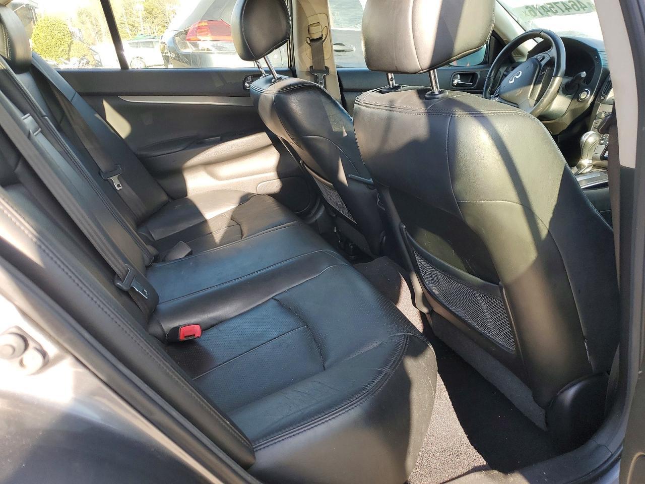 2013 Infiniti G37 Sedan x