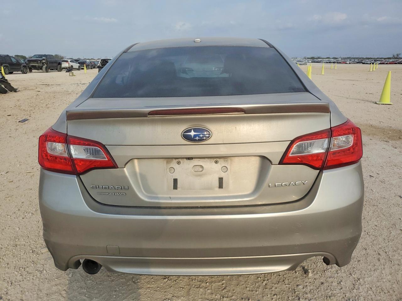 2015 Subaru Legacy 2.5i Limited