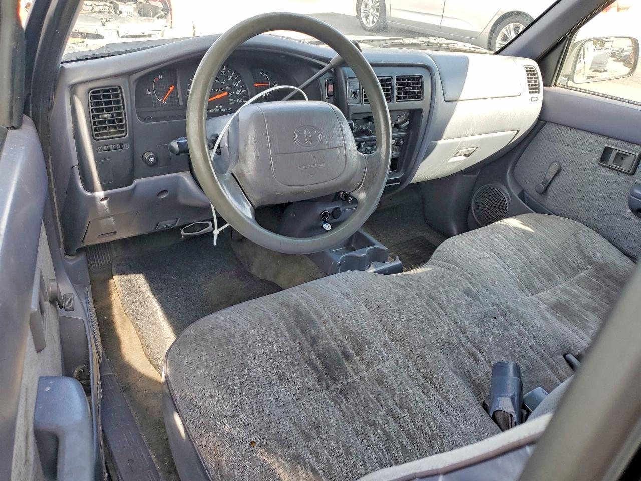1998 Toyota Tacoma Base