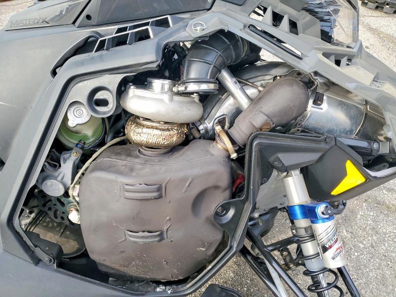 2024 Polaris Matryx Switchback Assault PKG