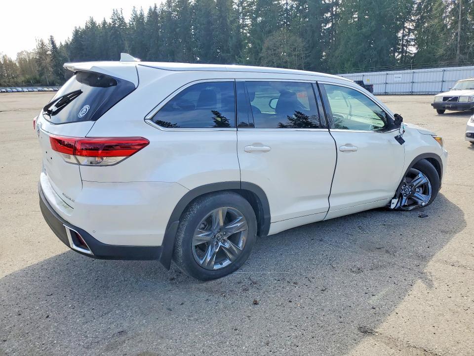 2017 Toyota Highlander Limited Platinum