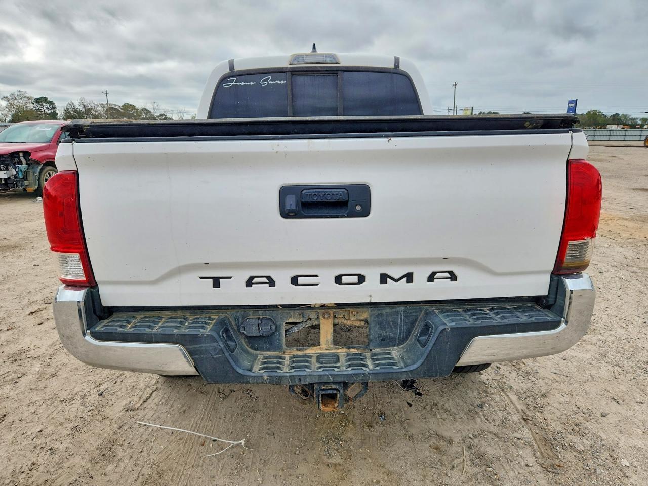 2017 Toyota Tacoma SR5 V6