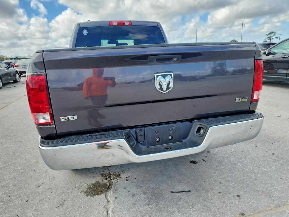 2015 Dodge Ram 1500 slt